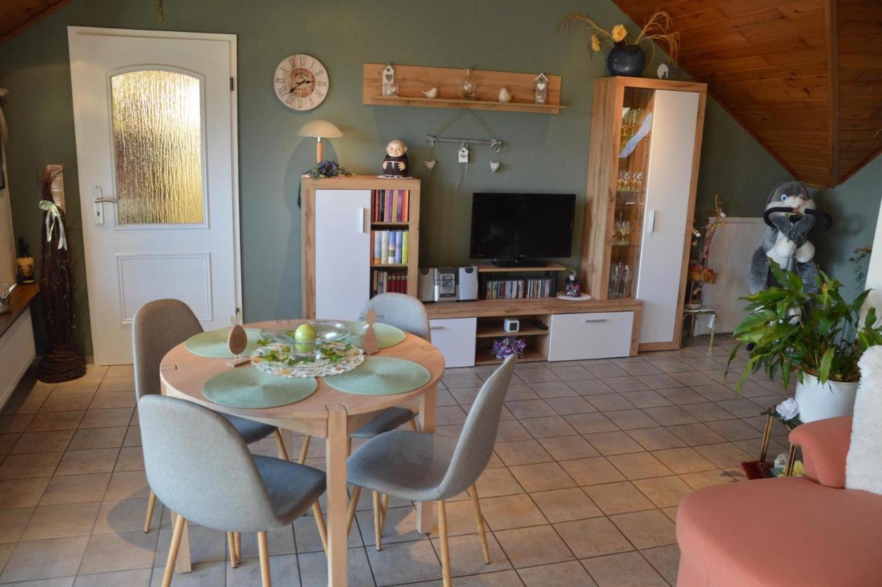 Ferienwohnung Auszeit Waxweiler Zewnętrze zdjęcie