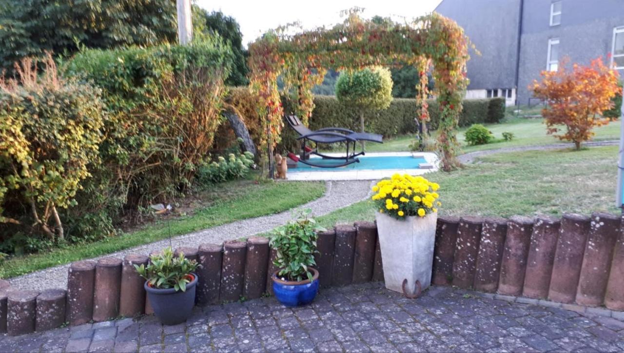 Ferienwohnung Auszeit Waxweiler Zewnętrze zdjęcie